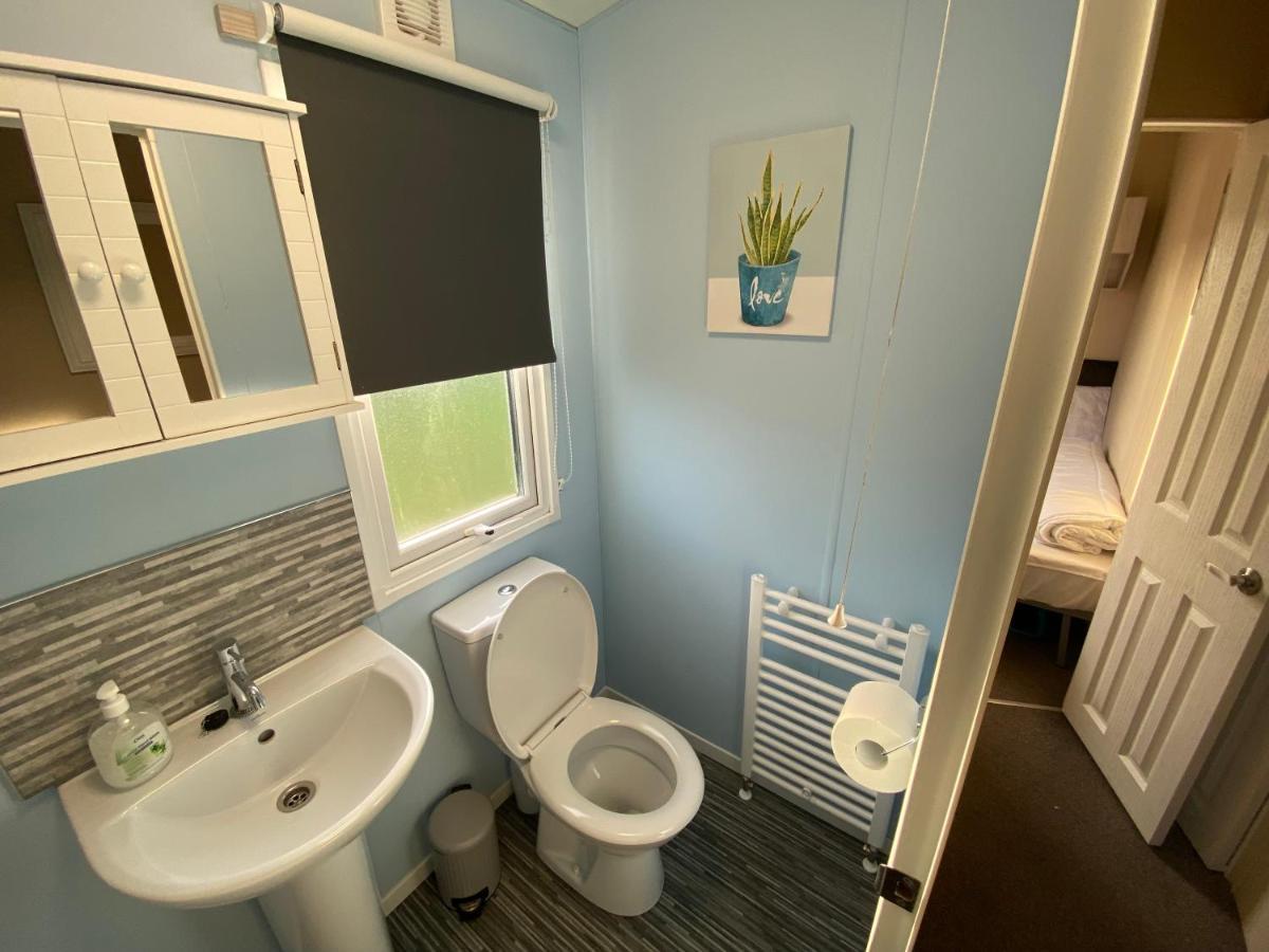Cosy & Modern Private Seaview Caravan North Seaton Exterior photo