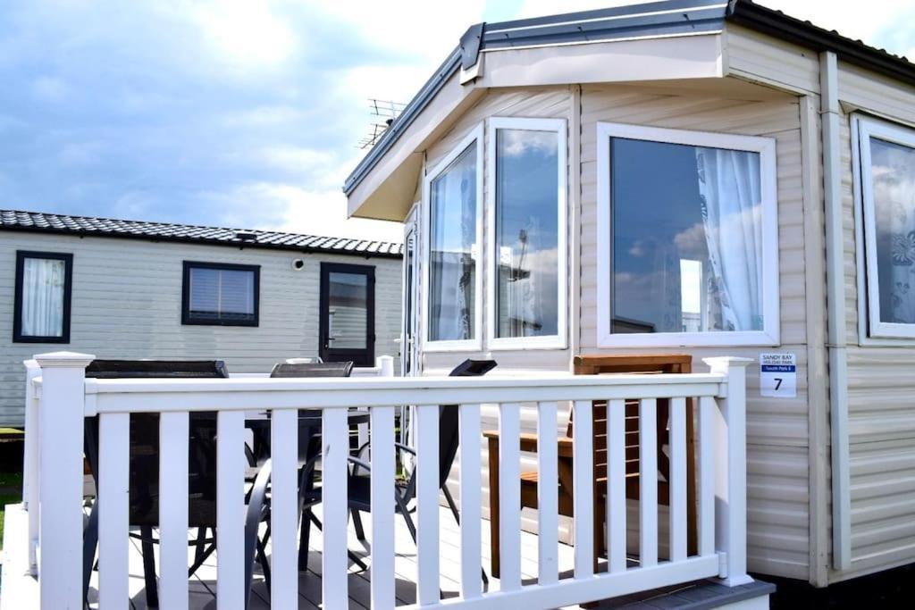 Cosy & Modern Private Seaview Caravan North Seaton Exterior photo