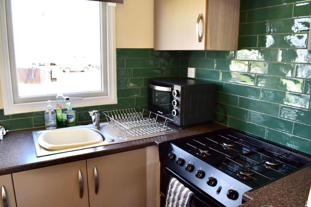 Cosy & Modern Private Seaview Caravan North Seaton Exterior photo
